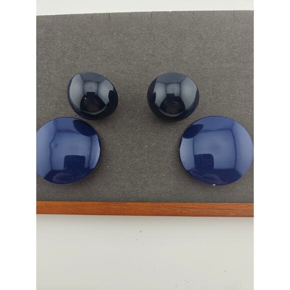 Set Of Navy Blue Round Clip On Earrings Chunky Bold Mod Style Gaudy Vintage - Picture 2 of 4